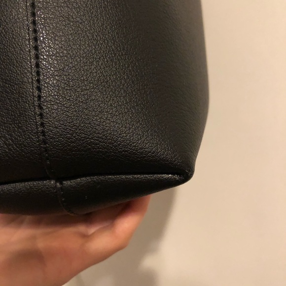 Saint Laurent Leather Tote Bag - Picture 10 of 16